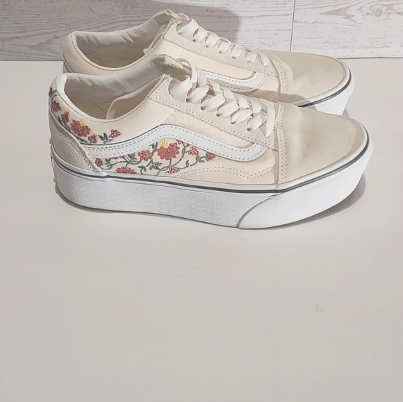 Vans Old Skool Stackform Platform Shoes  Floral Women's 7.5 - Picture 3 of 5